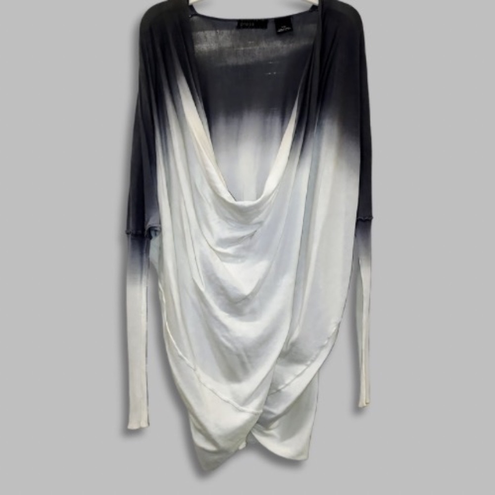 Press Sweater Ombre Drape Front Batwing Sleeves Gray/White Women's Small Petite